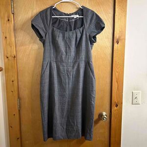 Banana Republic Gray capped Sleeve Plaid Dress Wool Blend Size 12